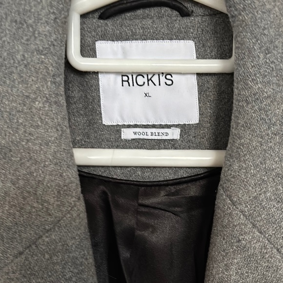 Gray Wool Blend Overcoat - Picture 2 of 5